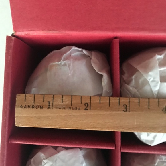 Suzy Ultman 6 Christmas Ornament Set around the world NEW 2013 Crate & Barrel - Picture 4 of 5